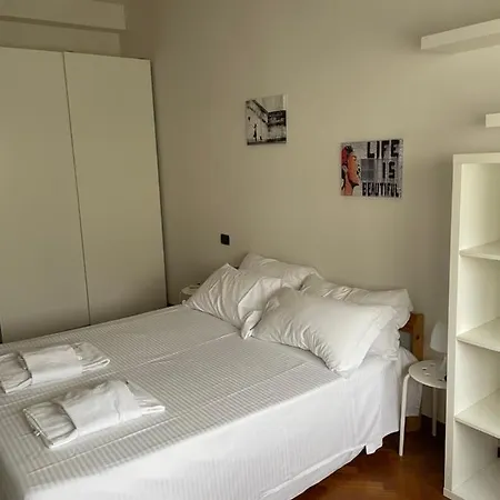Apartment L'arche Argentina - The Window On The Shopping Street *