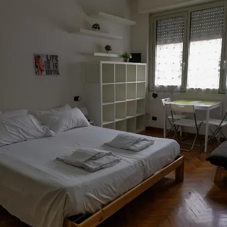 L'arche Argentina - The Window On The Shopping Street Apartment Milan