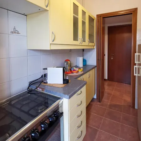Apartamento L'arche Argentina - The Window On The Shopping Street *